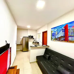 Expo Center - Maria - Apartamento